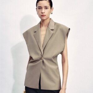 COPY - Urban Revivo Skater Skinny Waistcoat in Khaki
